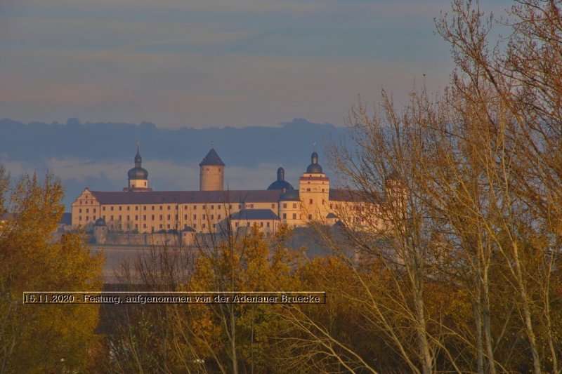 15.11.2020 - Festung, aufgenommen von der Adenauer Bruecke .jpg