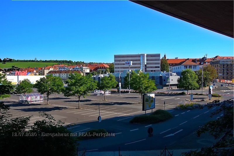 12.07.2020 - Europahaus mit REAL-Parkplatz.jpg