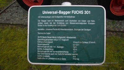 Hemmoor - Zementmuseum - Bagger Fuchs 301003.jpg