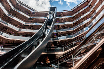 Vessel Elevator