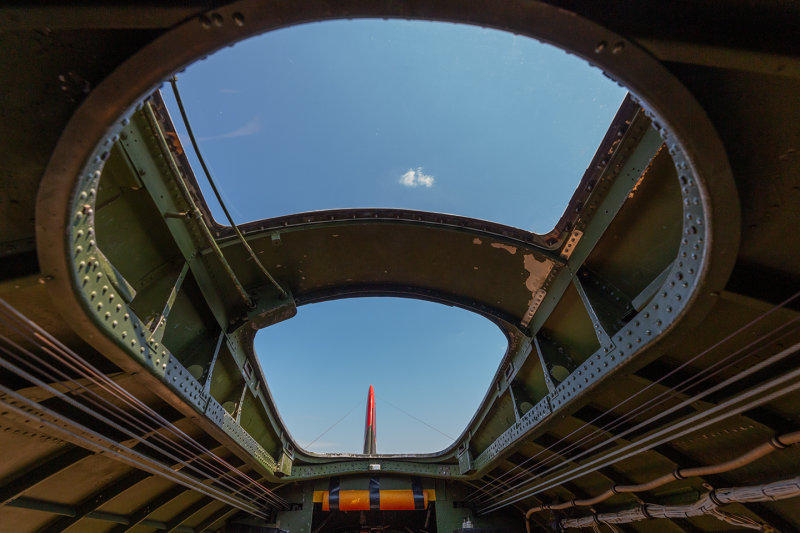 Boeing B-17G Flying Fortress, Radio Operator Gun Position