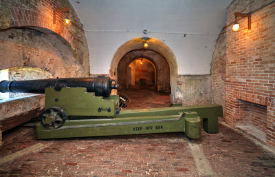 Fort Pickens, 32-Pounder Smoothbore On Front Pivot Mount