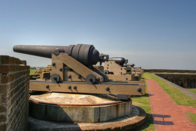 Fort Pulaski, Double Banded Brooke Rifle And 4.5 Inch Blakeley Rifle