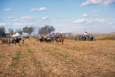 Spring Hill, Confederate Assault