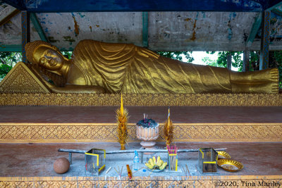 Reclining Buddha with Offerings