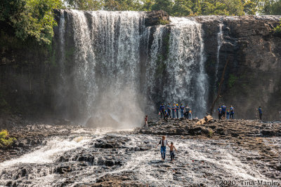 Bou Sraa Waterfall