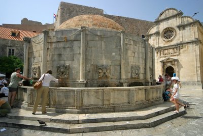 Dubrovnik, Big Onofrio's fountain