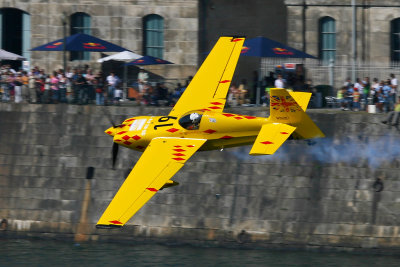 Steve Jones, Edge 540, N19ZE