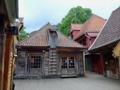 P1060899.jpg