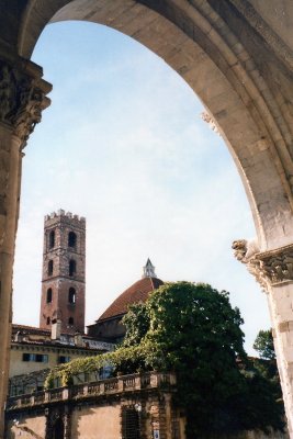 lucca007.jpg