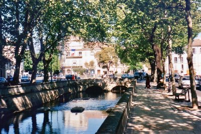 Les Quais de la Fontaine