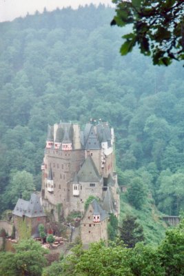 Burg Elze.jpg