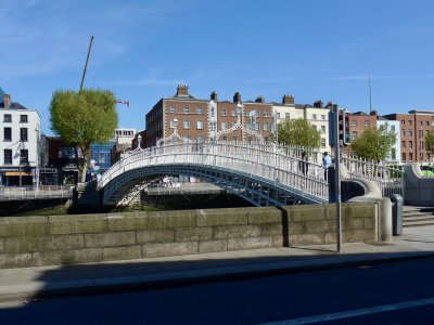 Ha' Penny Bridge