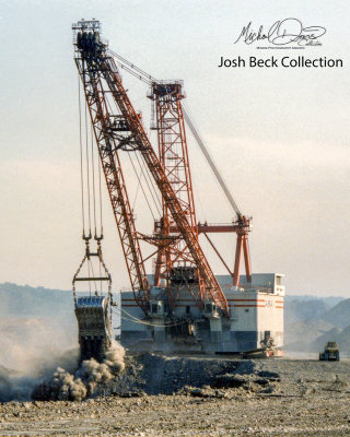 AMAX Coal Company Bucyrus Erie 3270W (Ayrshire Mine)