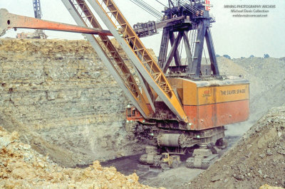 Hanna Coal Company (CONSOL) Bucyrus Erie 1950B (Mahoning Valley Mine)