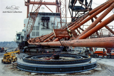 AMAX Coal Company Bucyrus Erie 2550W (Minnehaha Mine)