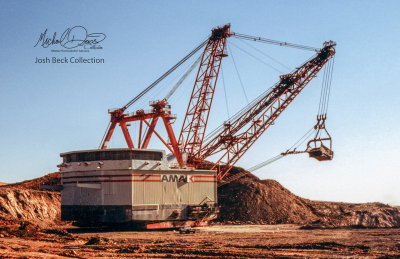 AMAX Coal Company Bucyrus Erie 3270W (Ayrshire Mine)