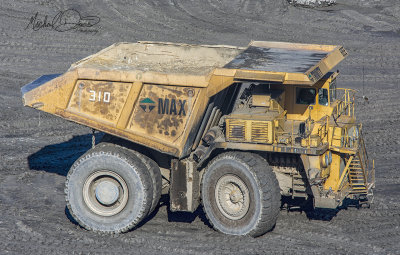 Blackhawk Mining Komatsu 685E (Panther Creek Complex)