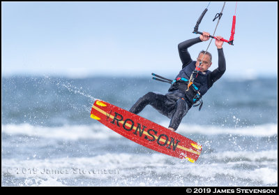 troon_kite_360.jpg