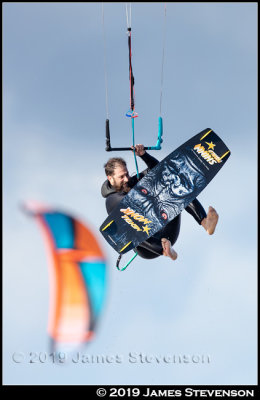 troon_kite394.jpg