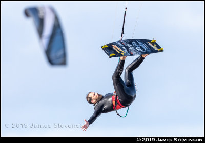 troon_kite400.jpg