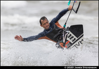 troon_kite517.jpg