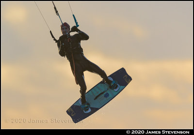 troon_kite567.jpg