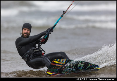troon_kite595.jpg