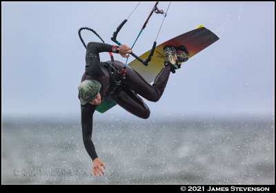 troon_kite608.jpg
