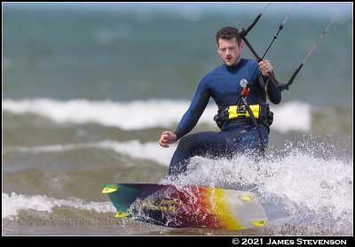 troon_kite630.jpg