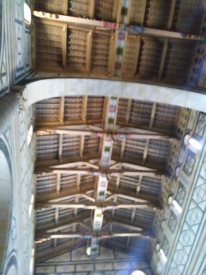 Georgous vaulted ceiling- looked really Viking like to me