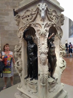 Perseus Pedestal