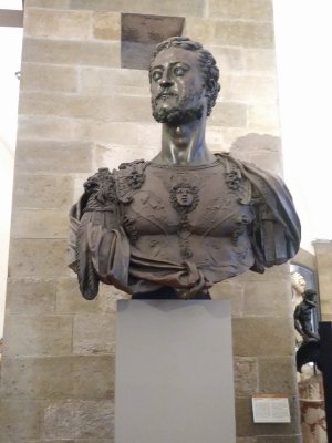 Portrait bust of Cosimo l de' Medici, Grand Duke of Tuscany by Benvenuto Cellini