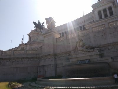 Central Altar of the Fatherland and Equestrian statue of Vittorio Emanuele II, under which is the tomb of the Unknown Soldier