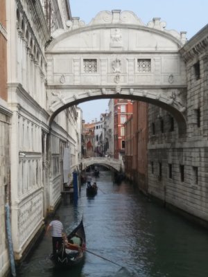 Lord Byron storied the convicted paused on the bridge, pondered their future, looked at Venice 1 last time & sighed.