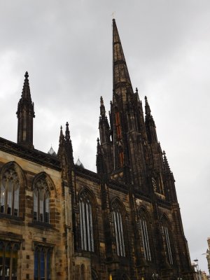 In 1929 the Church of Scotland ceased to use the building and it became a temporary home for a variety of congregations.