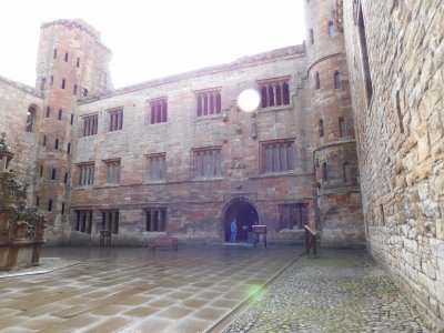 Linlithgow Palace Courtyard and Fountain