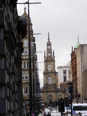 St George's Tron, Church of Scotland literally in the middle of the road which has to do a roundabout around it!