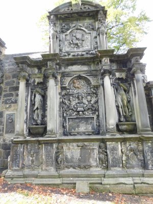 Tomb of George Foulis, laird of Ravilstoun (d.1633) and his wife, Jane Bannatyne