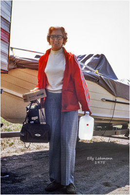 K416048Elly_1975.jpg