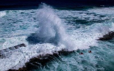 Coming Wave*Credit*