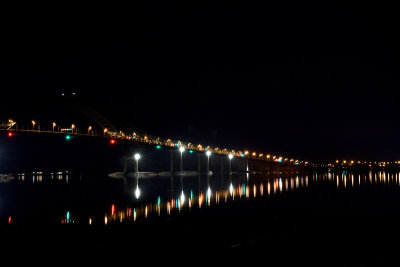 Pont de Trois-Rivires de nuit / 3Rivers Bridge by night