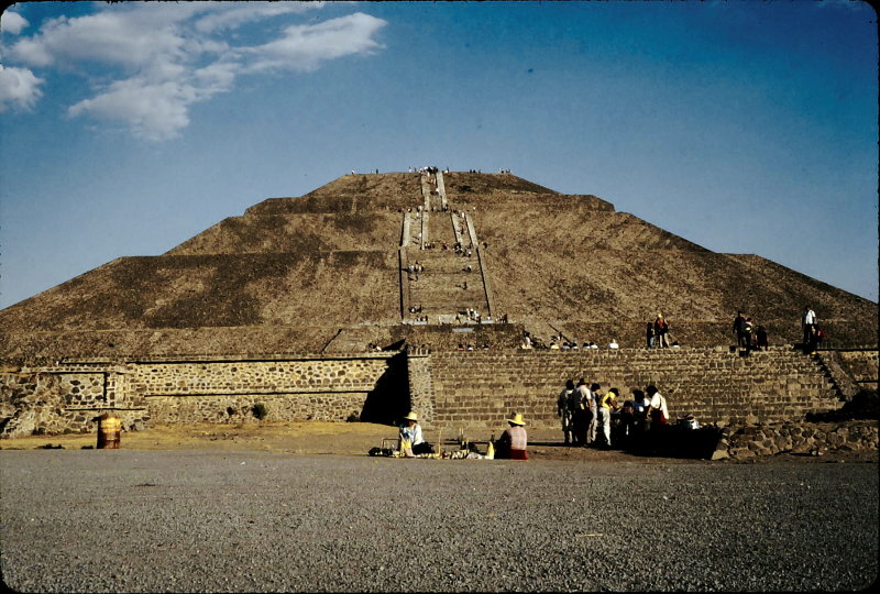 Teotihuacan_rt_10077.jpg
