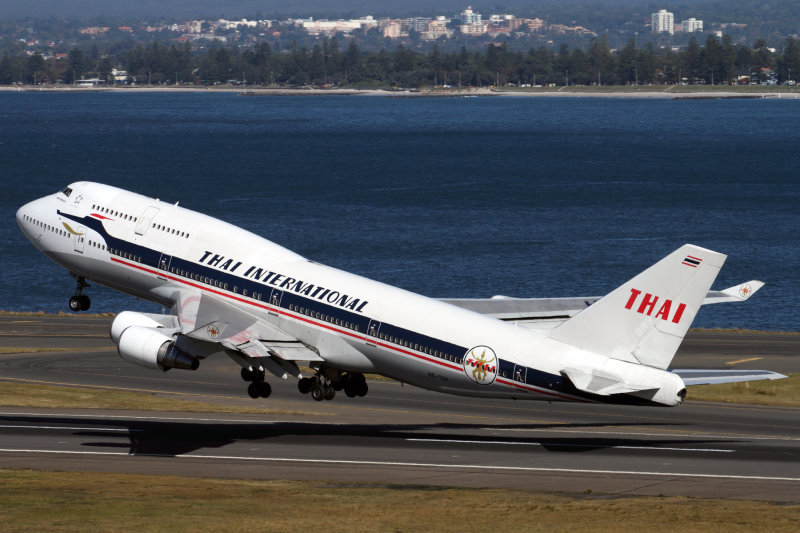 THAI INTERNATIONAL BOEING 747 400 SYD RF 12000 IMG_3504.jpg