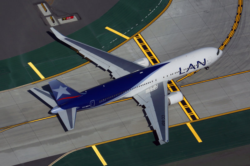 LAN BOEING 767 300 LAX RF 5K5A0677.jpg