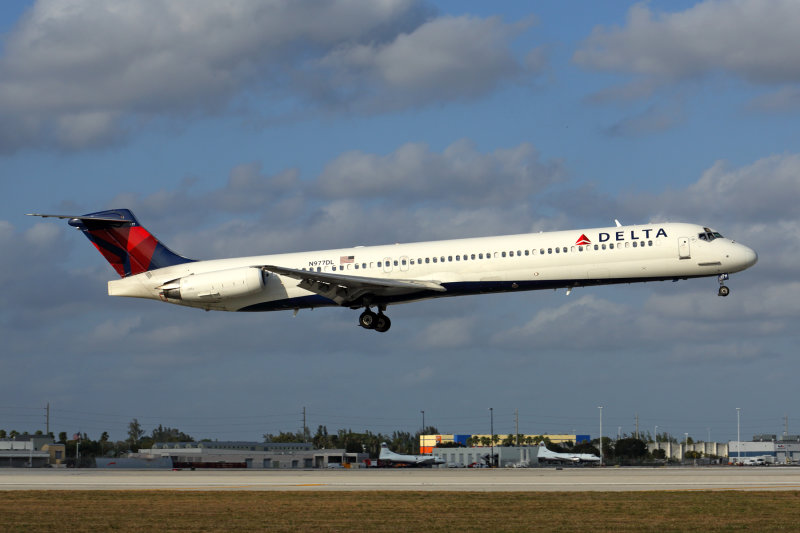 DELTA MD80 MIA RF 5K5A9708.jpg