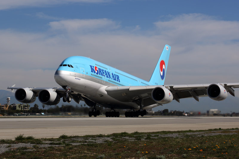 KOREAN AIR AIRBUS A380 LAX RF 5K5A0186.jpg