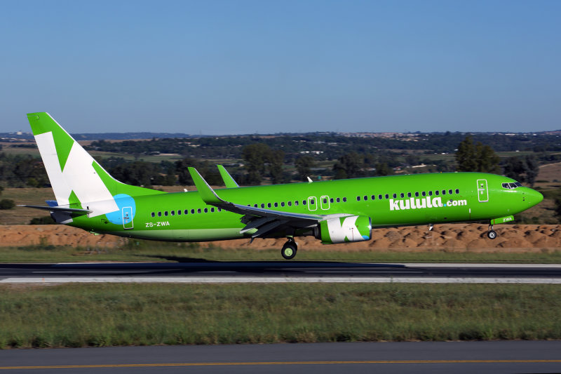 KULULA.COM BOEING 737 800 LSR RF 5K5A0812.jpg