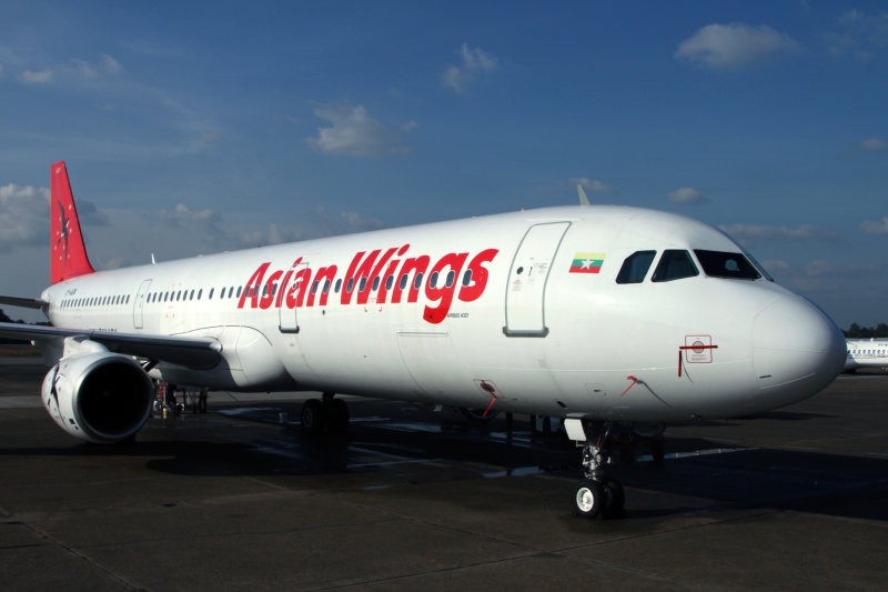 ASIAN WINGS AIRBUS A321 RGN RF IMG_0836.jpg