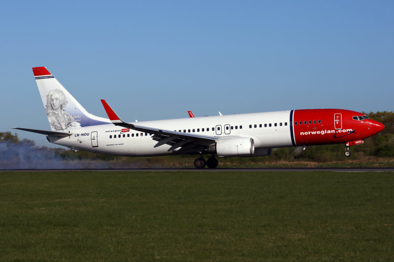 NORWEGIAN BOEING 737 800 MAN RF 5K5A9929.jpg